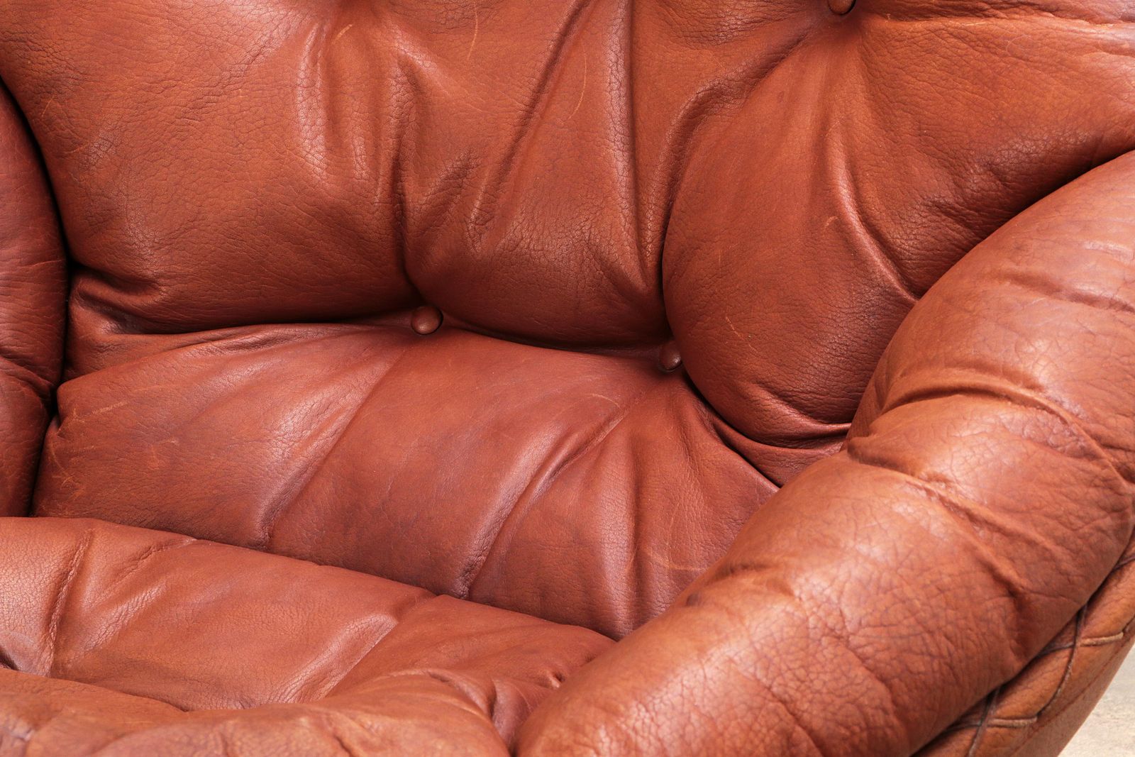 photo buy Lounge Set In Cognac Color By Illum Wikkelsø For Ryesberg Møbler, 1970