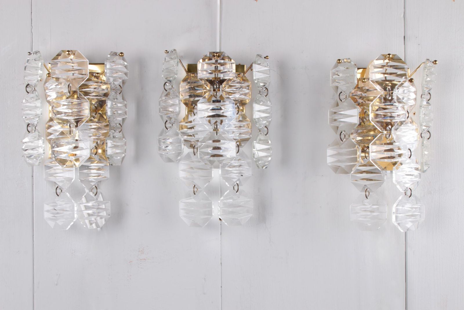photo vinterior 3 Very Nice Big And Rare Crystal Wall Lamps From  J.T. Kalmar, 1960s