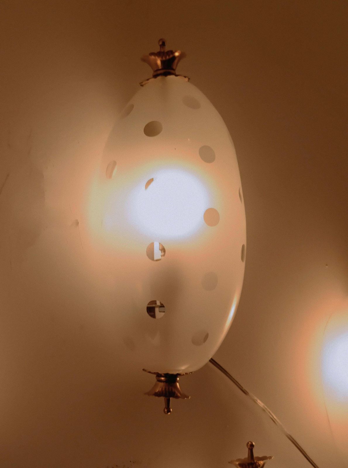 Venini Attrib. Murano Glass And Brass Wall Lamp, Italy 1940s photo vinterior