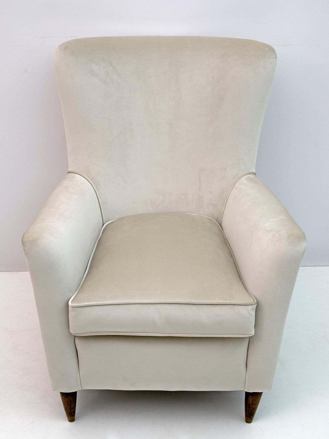 photo vinterior Pair Of Gio Ponti Style Mid Century Modern Italian Velvet Armchairs For Isa, 50s