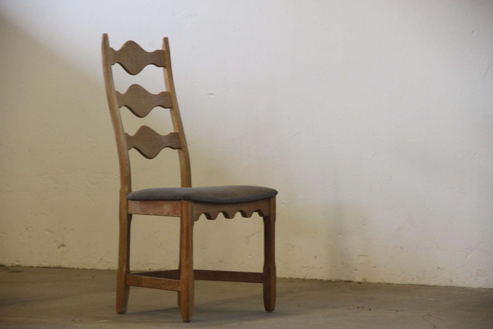 Highback / Ladderback Oak Chairs Style Of Henning Kjærnulf, 1960s, Set Of 4 photo vinterior