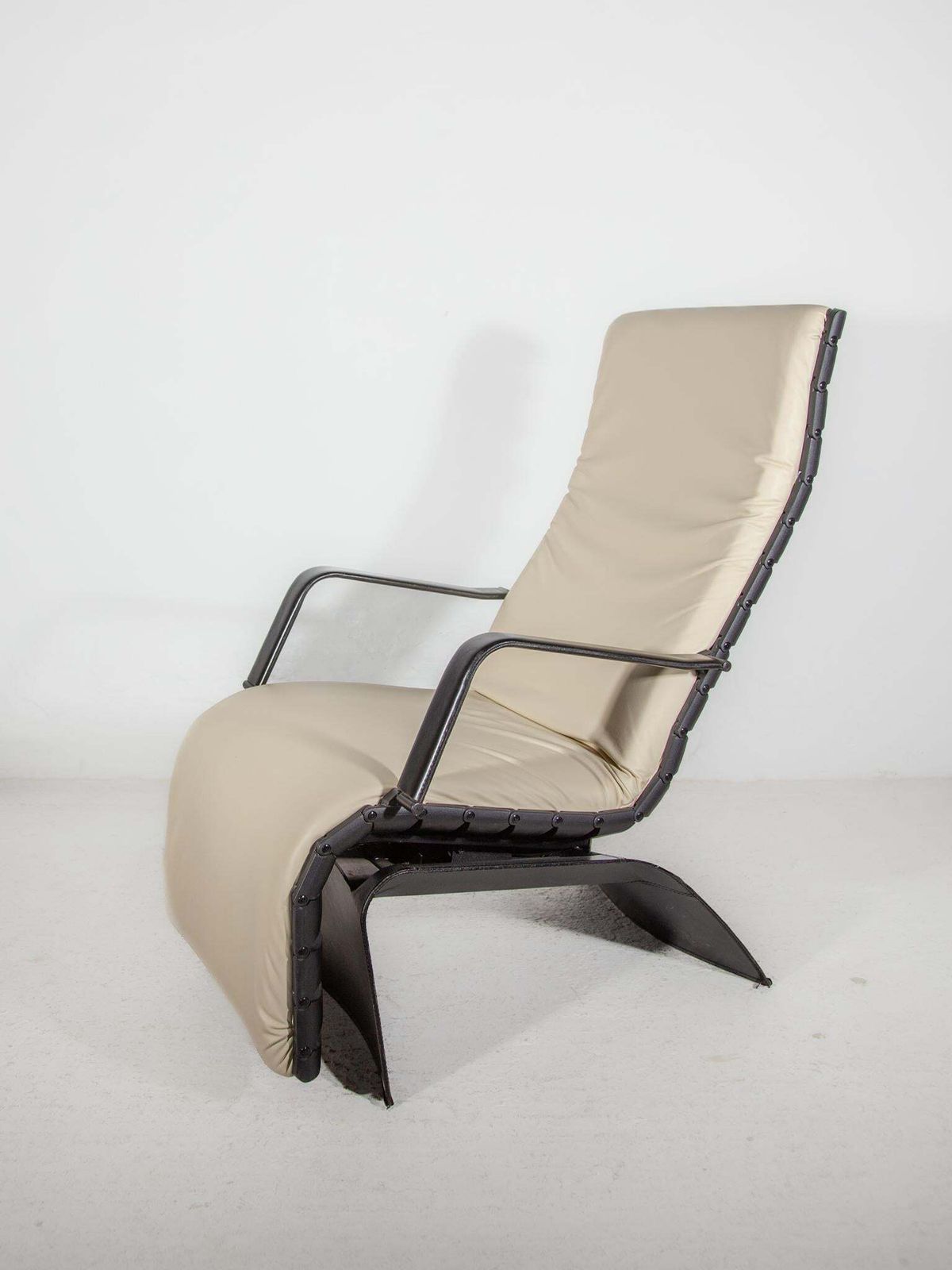 Ergo "Antropovarius" Reclining Lounge Chair By Ferdinand Alexander Porsche photo for sale