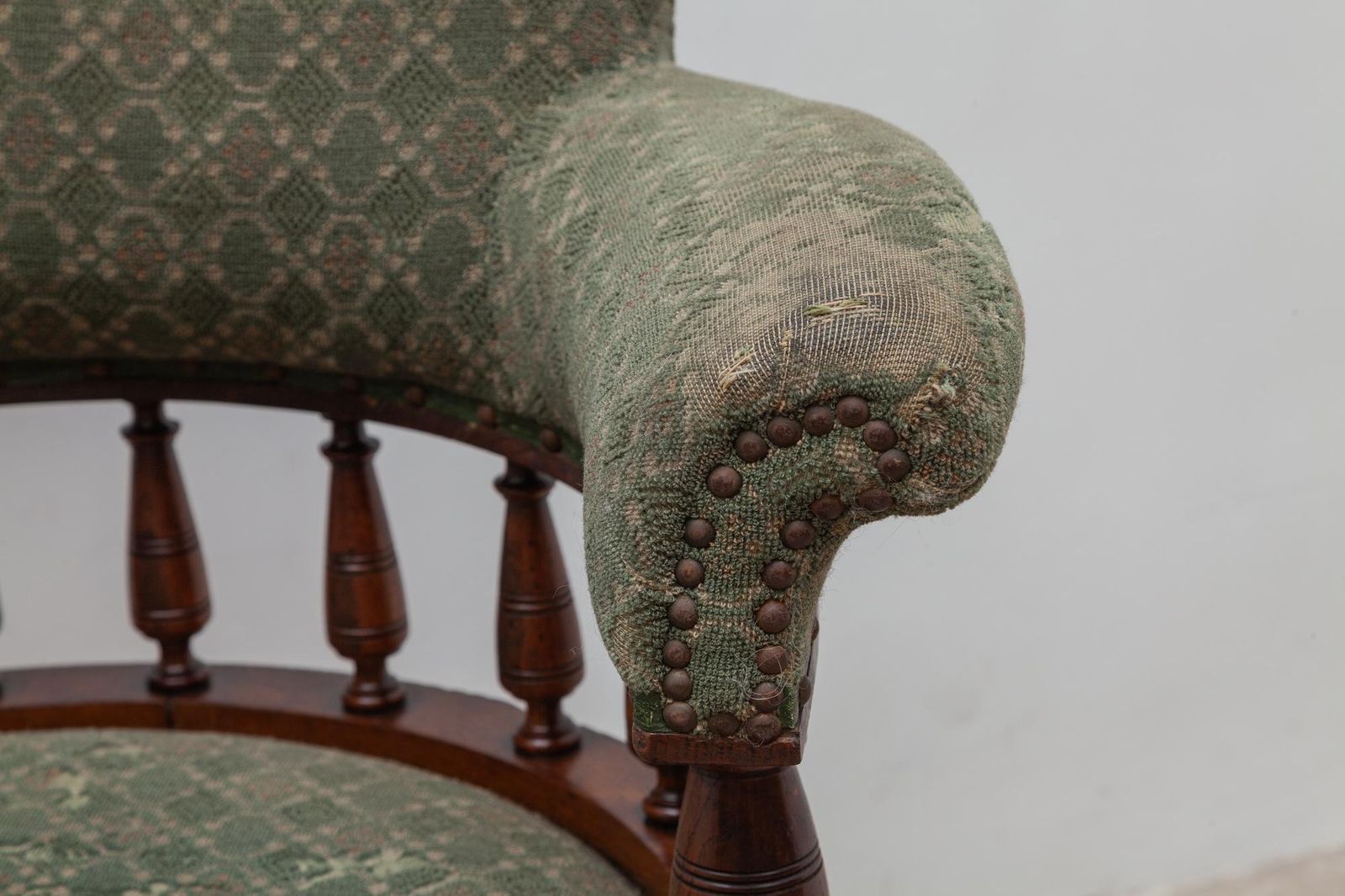Antique Desk Swivel Captains Chair photo vinterior