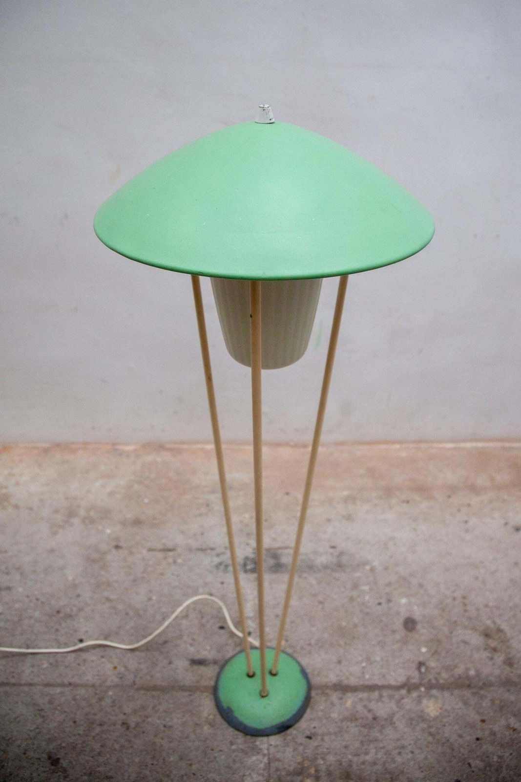 Green Mushroom Floor Lamp Expo 58, Bega Belgium photo vinterior