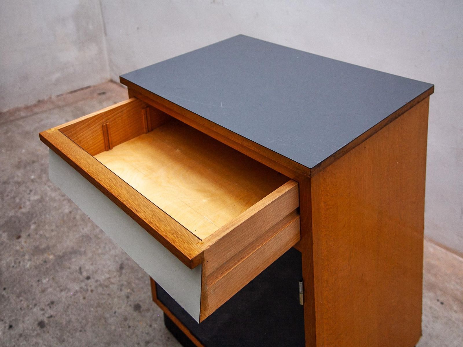 Modernist Blue And White Laminate Fifties Small Sideboard Tubax 1958, Belgium photo 1596.0