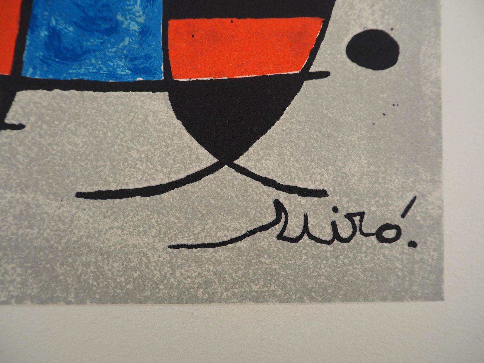 Joan Mirócat, Small Bird And Black Hand   Original Lithograph1970 photo furniture