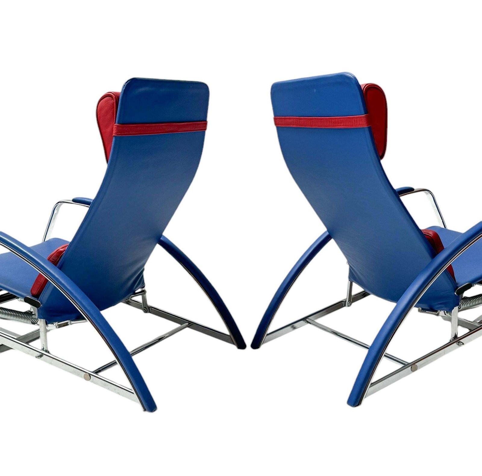 Pair Of  Grand Repos Lounge Chairs With Stools By Jean Prouvé Tecta , 1980s photo vinterior