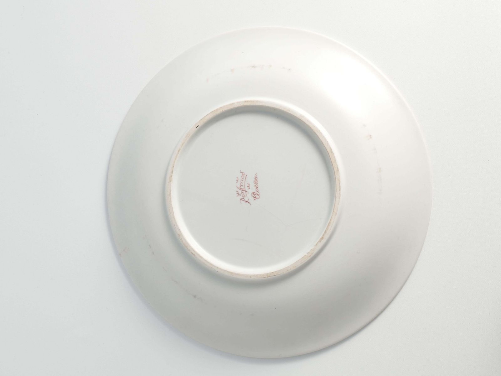 Folk Art Dish With Red Floral Motif By Ilse Claesson For Rörstrand, Sweden 1930 photo vintage