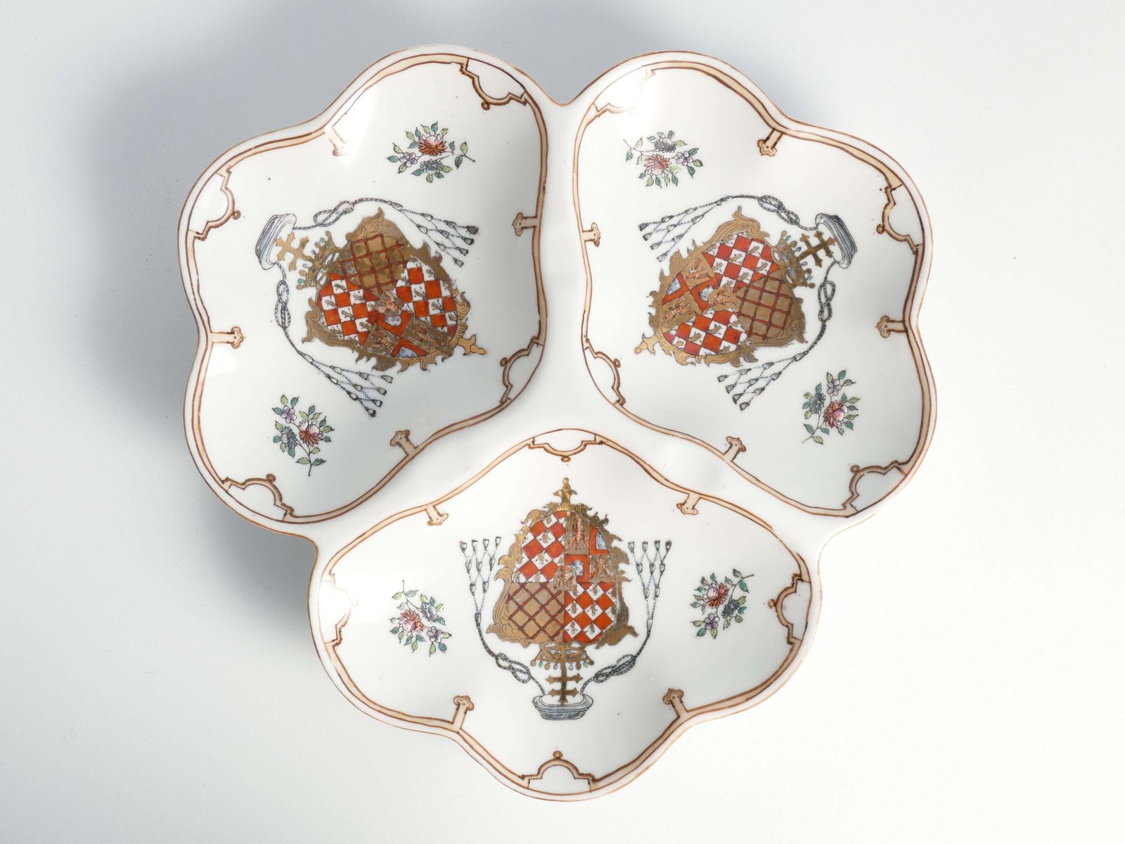 French Porcelain Divided Presentation Dish By House Of Toussi Court photo 229.0