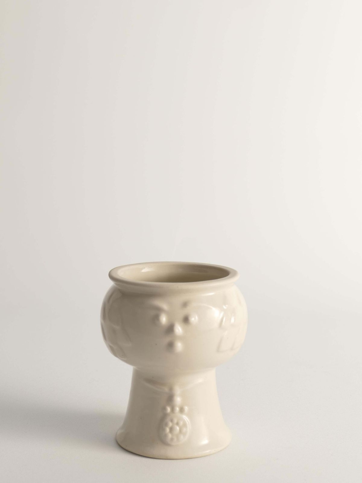 Scandinavian Modern White Porcelaine Face Vase By  Ancher Iversen, Aida, Denmark photo 141.0
