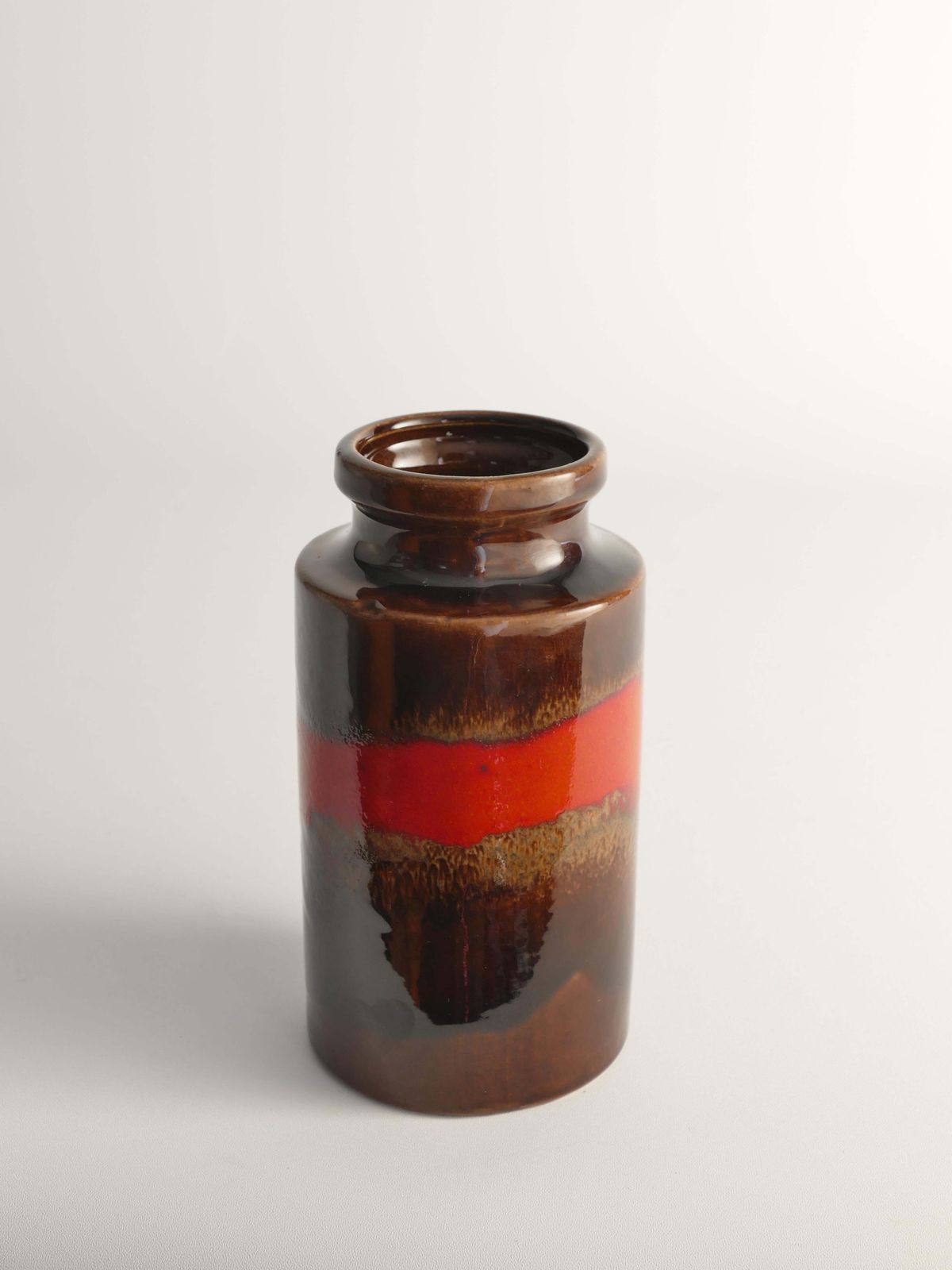 Mid Century Modern Fat Lava Red And Brown Stoneware Vase By Scheurich, W Germany photo vinterior