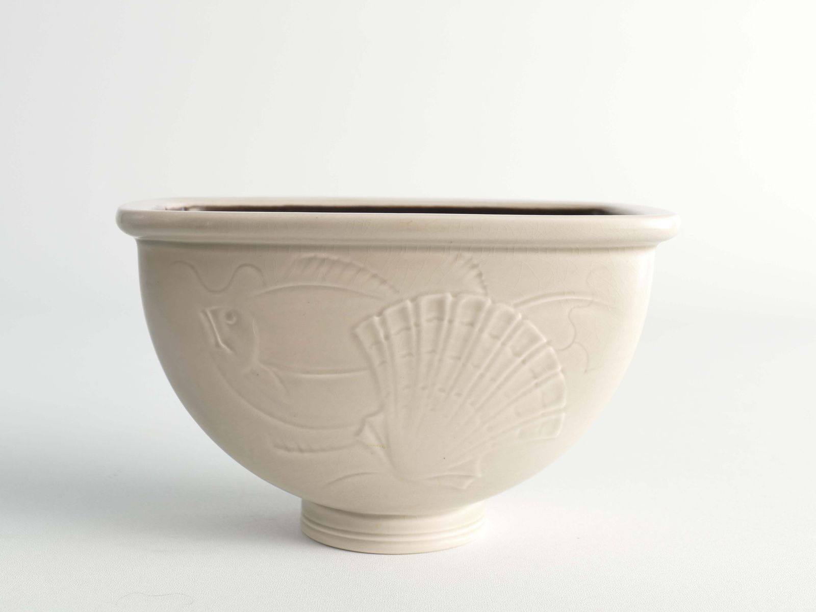 photo vintage Art Deco Vase With Sea Motif By Nils Thorsson, Aluminia/Royal Copenhagen, 1930s