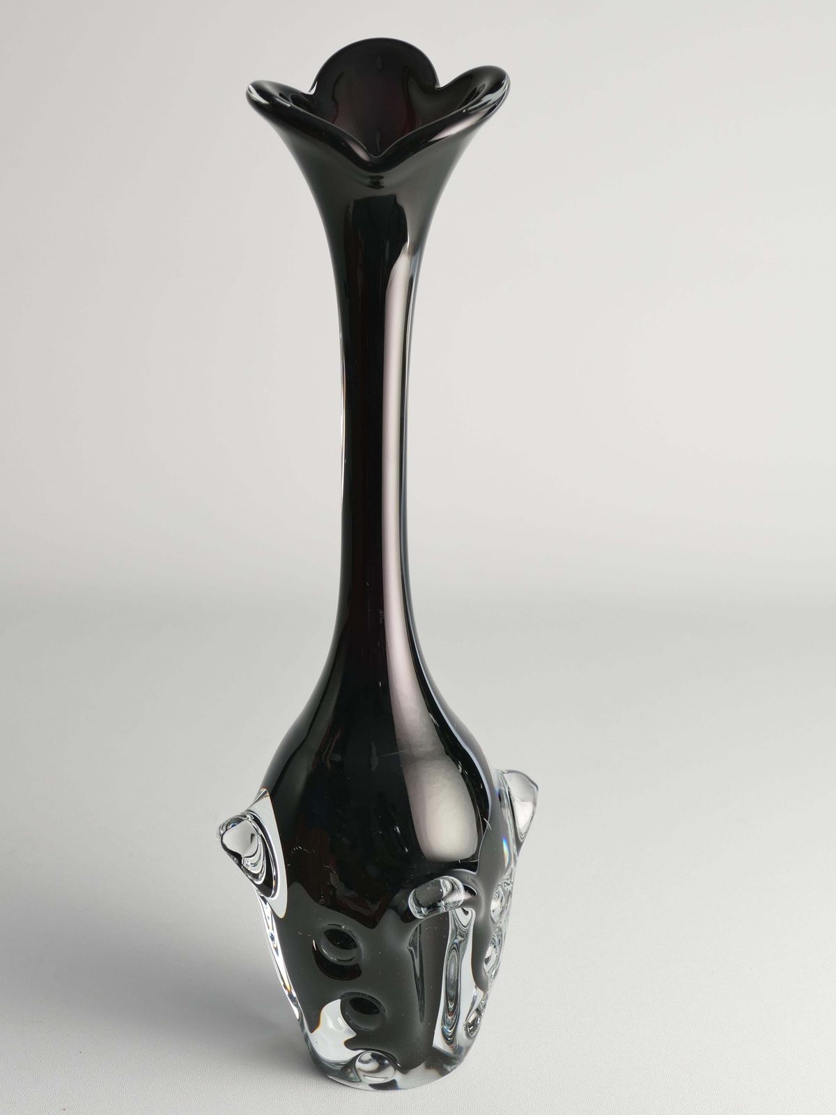 photo buy Scandinavian Modern Art Glass Vase By Börne Augustsson For åseda