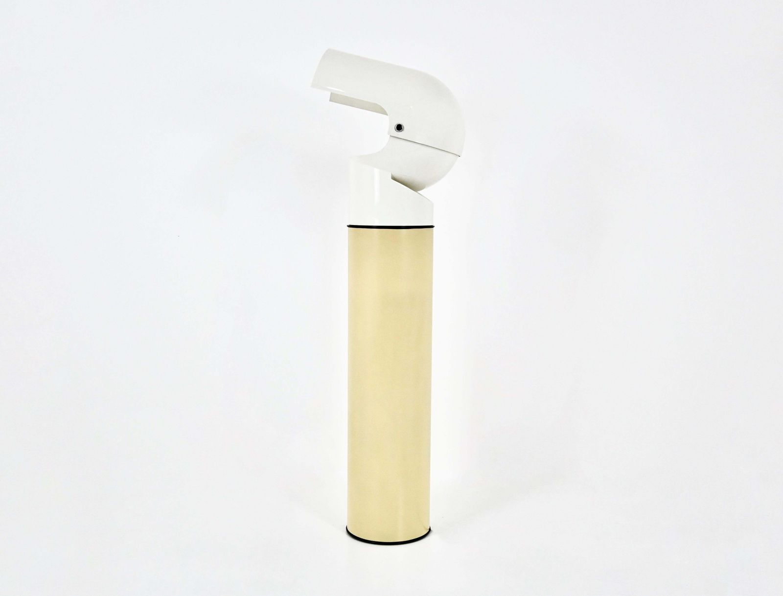 Mezzo Pileo Floor Lamp By Gae Aulenti For Artemide, 1970s photo buy