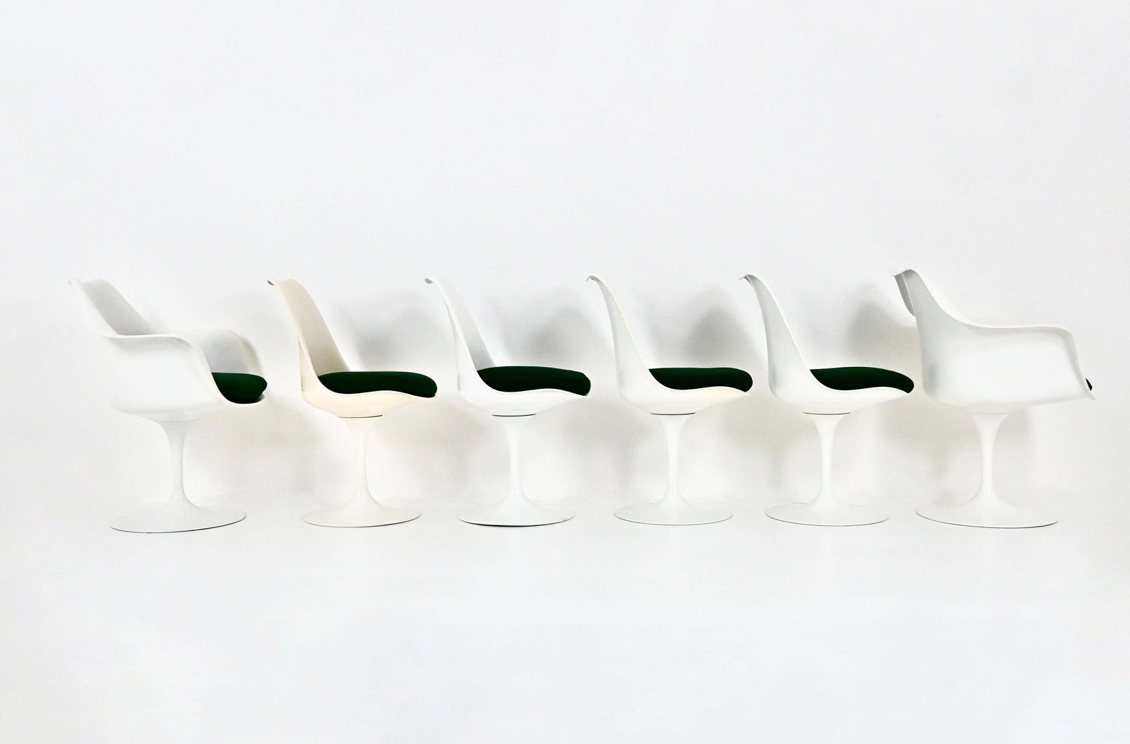 Tulip Dining Chairs By Eero Saarinen For Knoll International, 1970s, Set Of 6 photo for sale