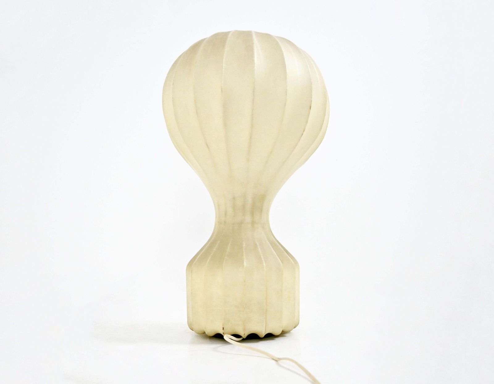 photo furniture Large Table Lamp "Gatto" By Achille & Pier Giacomo Castiglioni For Flos, 1960s