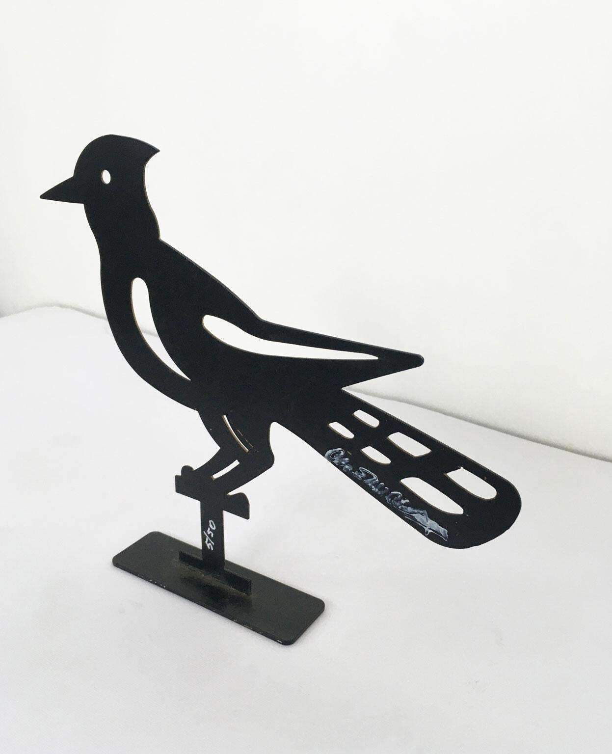 photo vintage Italy 1980 Bruno Chersicla White Painted  Metal Sculpture Upupa