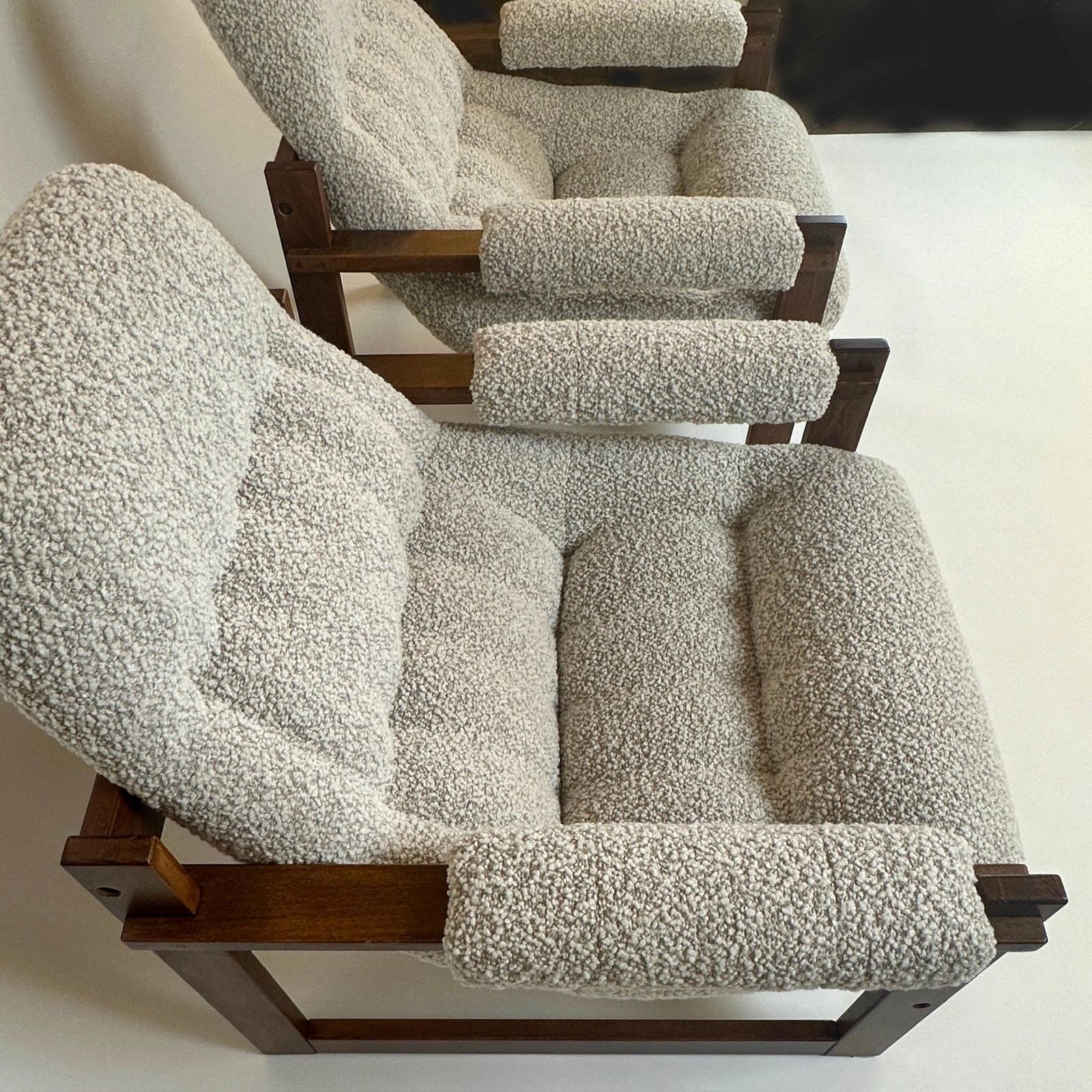 Pair Of Brazilian Wood & Beige Wool Bouclè Mp 163 Earth Chairs By Percival Lafer photo Furniture