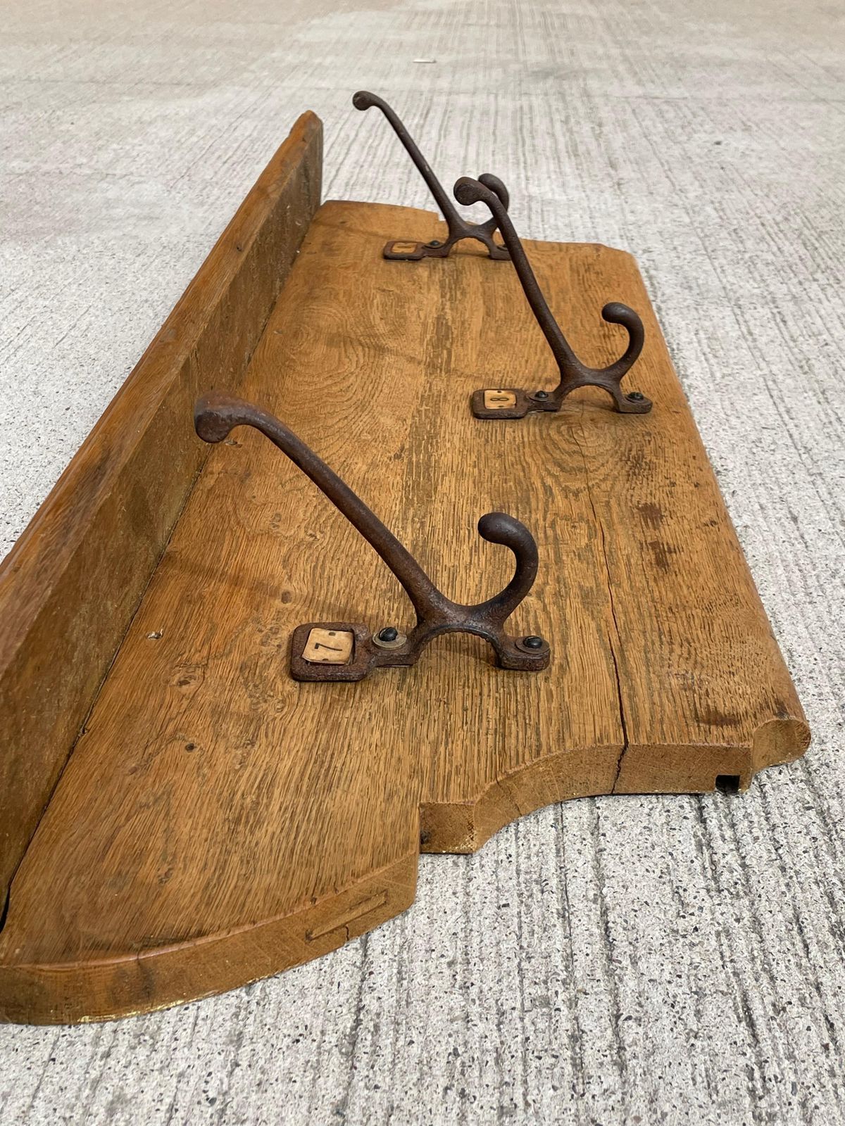 Large Old Victorian School Oak & Cast Iron Coat Hooks   Coat Stand photo 273.0