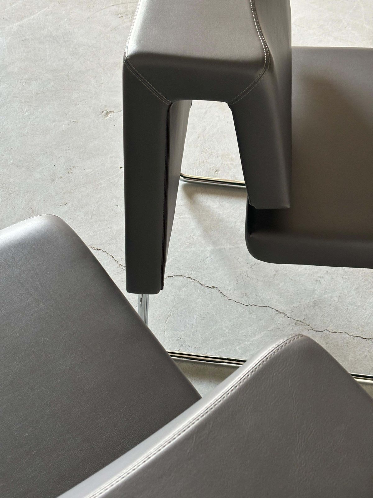 photo furniture Pair Of Modernist ‘Path’ Cantilever Lounge Chairs By Fiorenzo Dorigo For Sitland