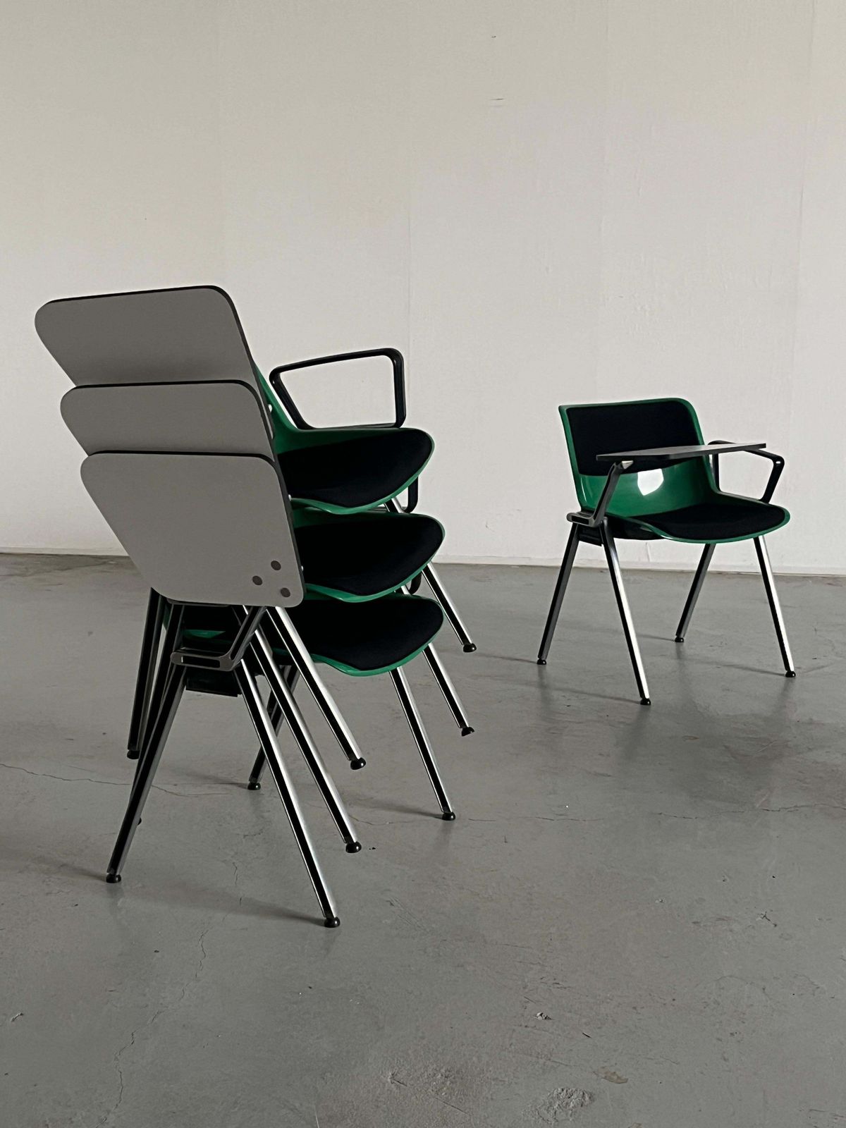 1 Of 9 Vintage 'Modus' Office Armchair By Osvaldo Borsani For Tecno, Italy 1970s photo 322.0