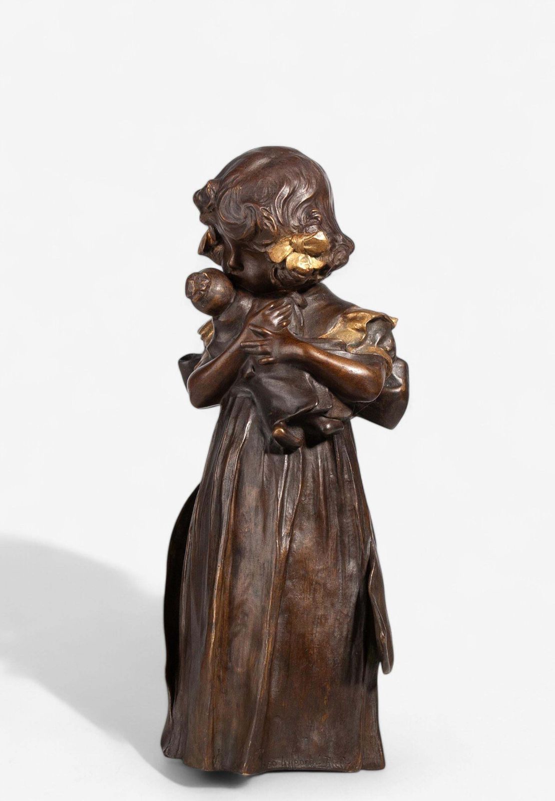 1900s Art Nouveau Bronze Sculpture Of A Girl With A Doll By Leo Laporte Blairsy, France photo for sale