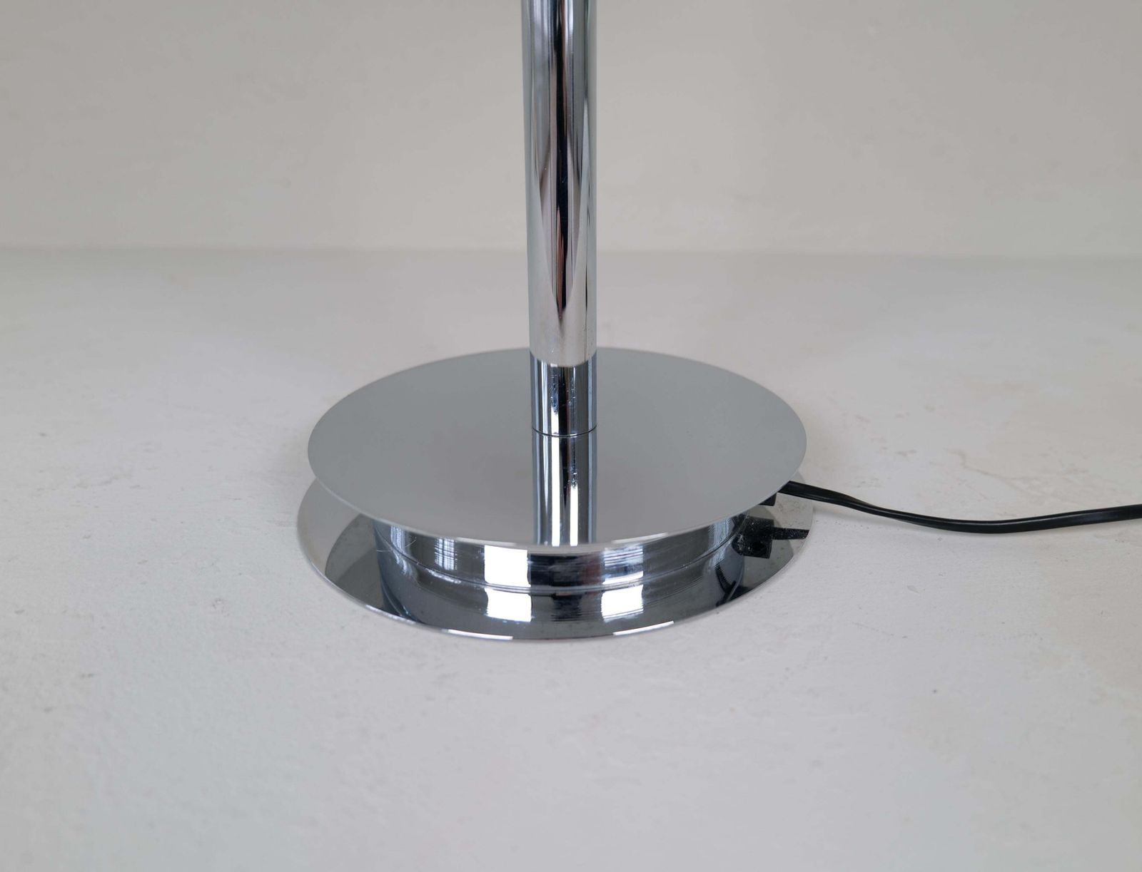 photo for sale Space Age Fontana Arte "Tris" Glass Table Lamp With Chrome Base Italy, Ca 2000