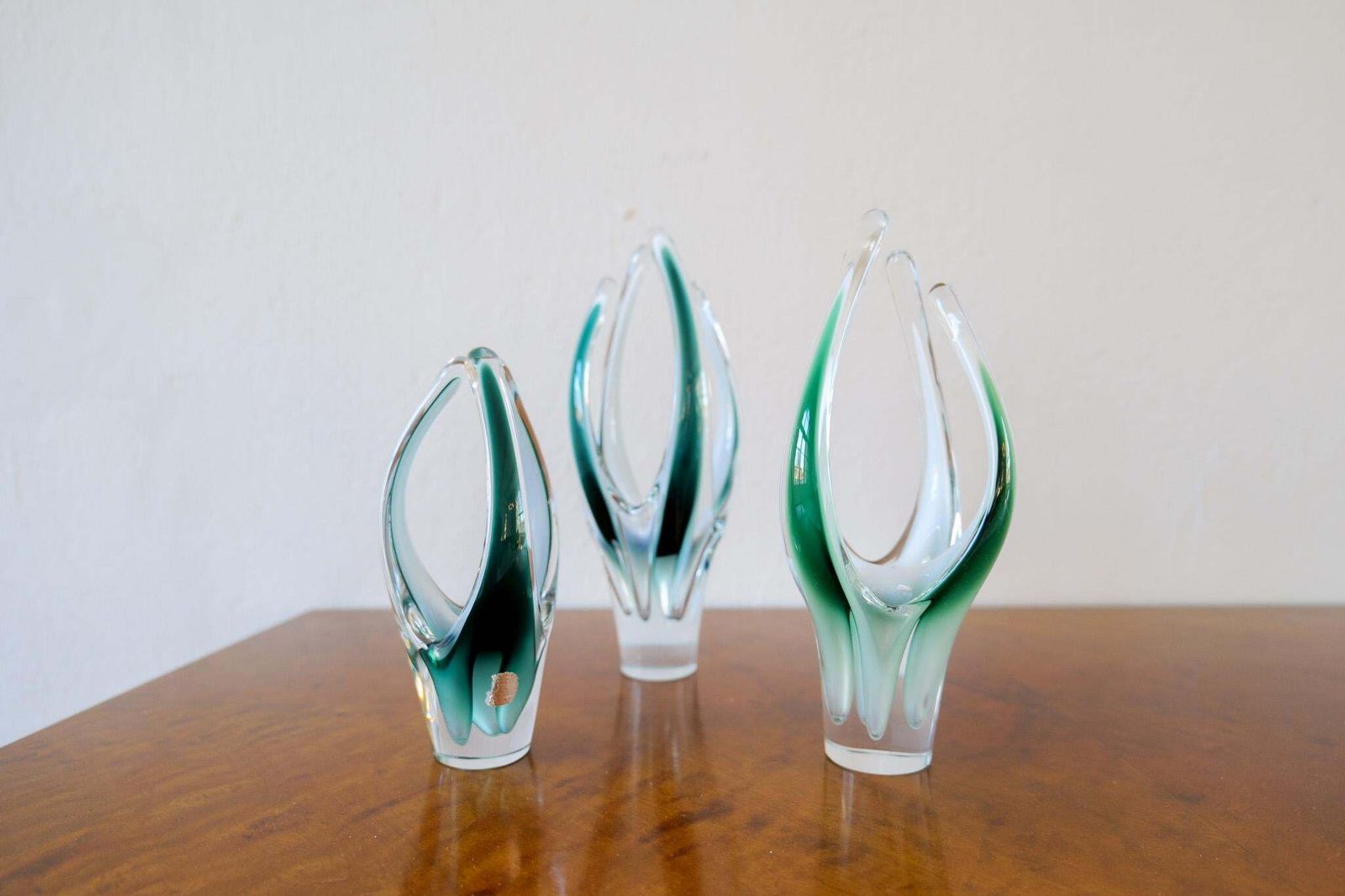 Midcentury Modern Set Of 3 Art Glass Pieces "Coquille" , Flygfors Sweden 1955 photo for sale