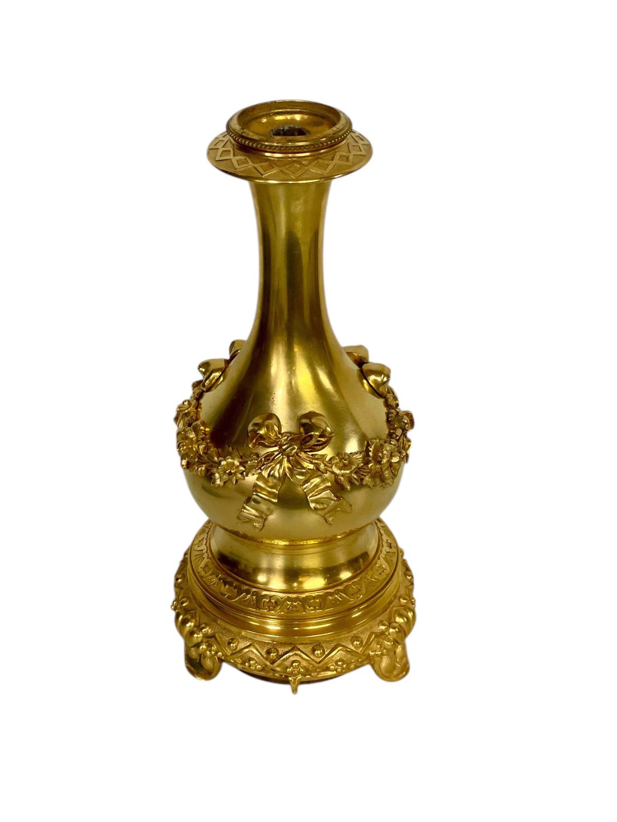 Louis XVI Gilt Bronze Table Lamp With Roses And Ribbons, 19th Century photo furniture