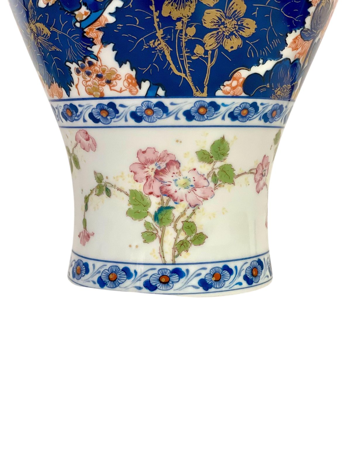 photo vinterior Rare Haviland Limoges Vase. Limited Edition N°2212