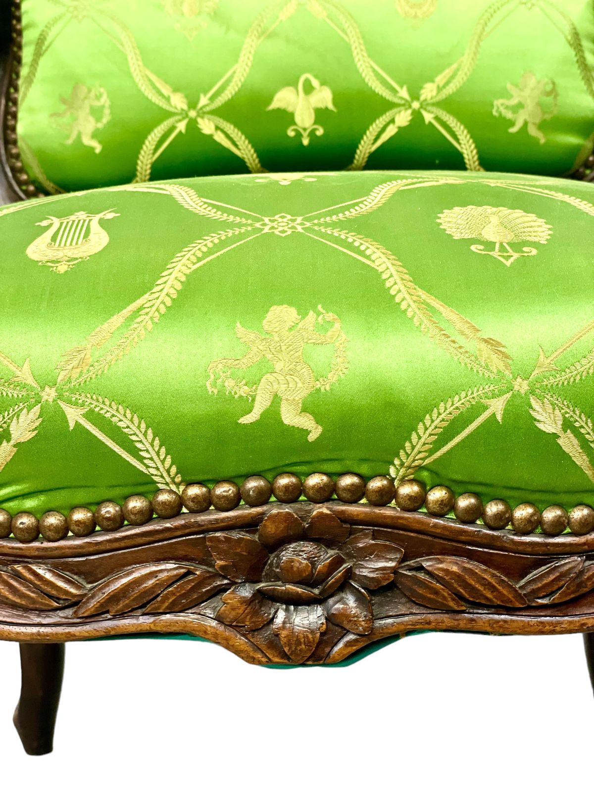 18th Century Louis XV Epoque Fauteuil à La Reine photo furniture