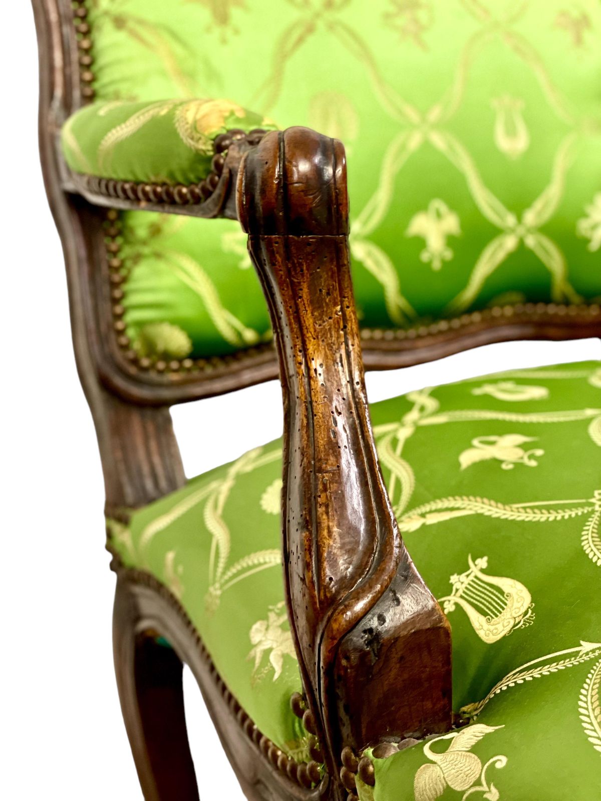 18th Century Louis XV Epoque Fauteuil à La Reine photo Furniture