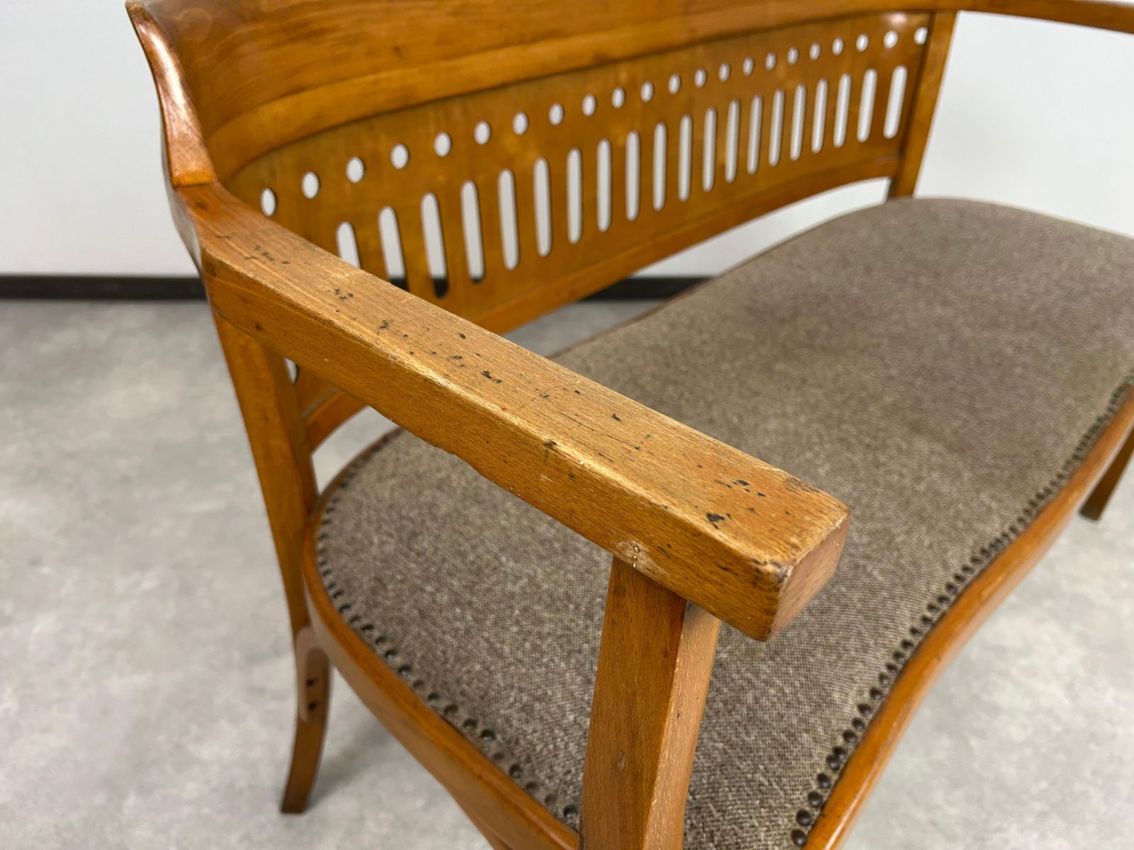 Vienna Secession Bench/Sofa By Otto Wagner Executed By Pancota Vienna photo vinterior