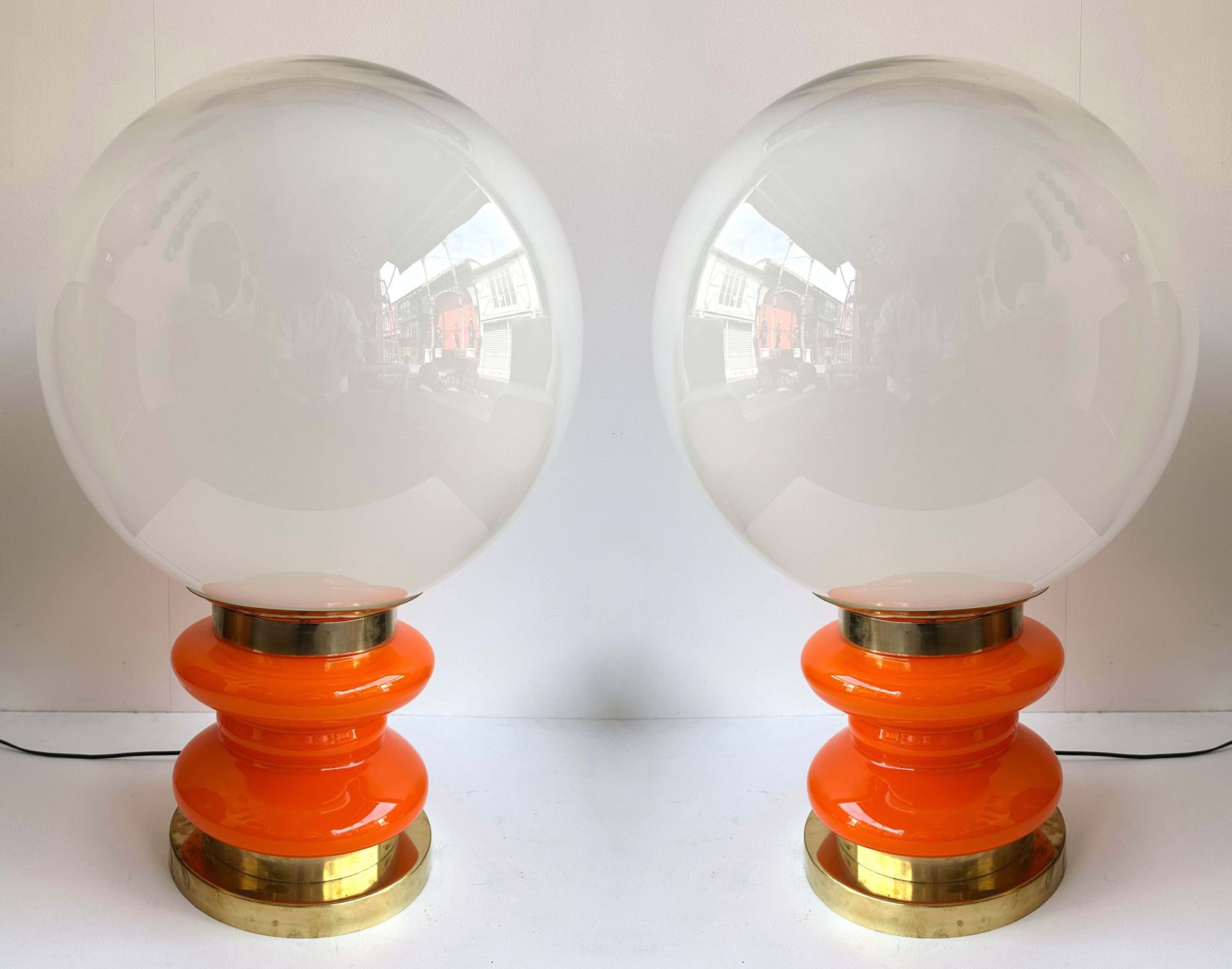 Contemporary Pair Of Brass And Orange Murano Glass Bulbs Lamps, Italy