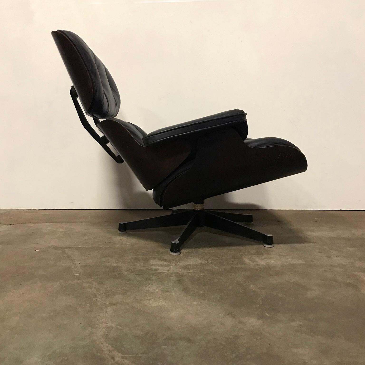 1956, Ray & Charles Eames Lounge Chair, Rare First Edition 1956 In Black Leather photo furniture