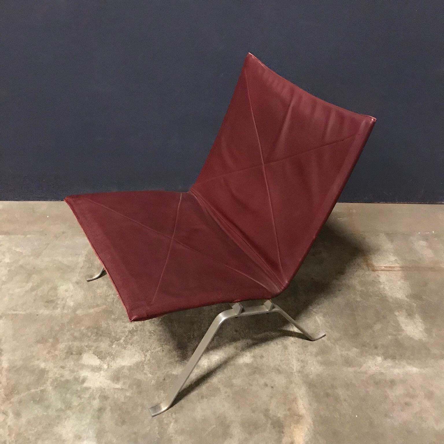 1956, Poul Kjaerholm For E. Kold Christensen, Pk22 Lounge Chair In Red Leather photo buy