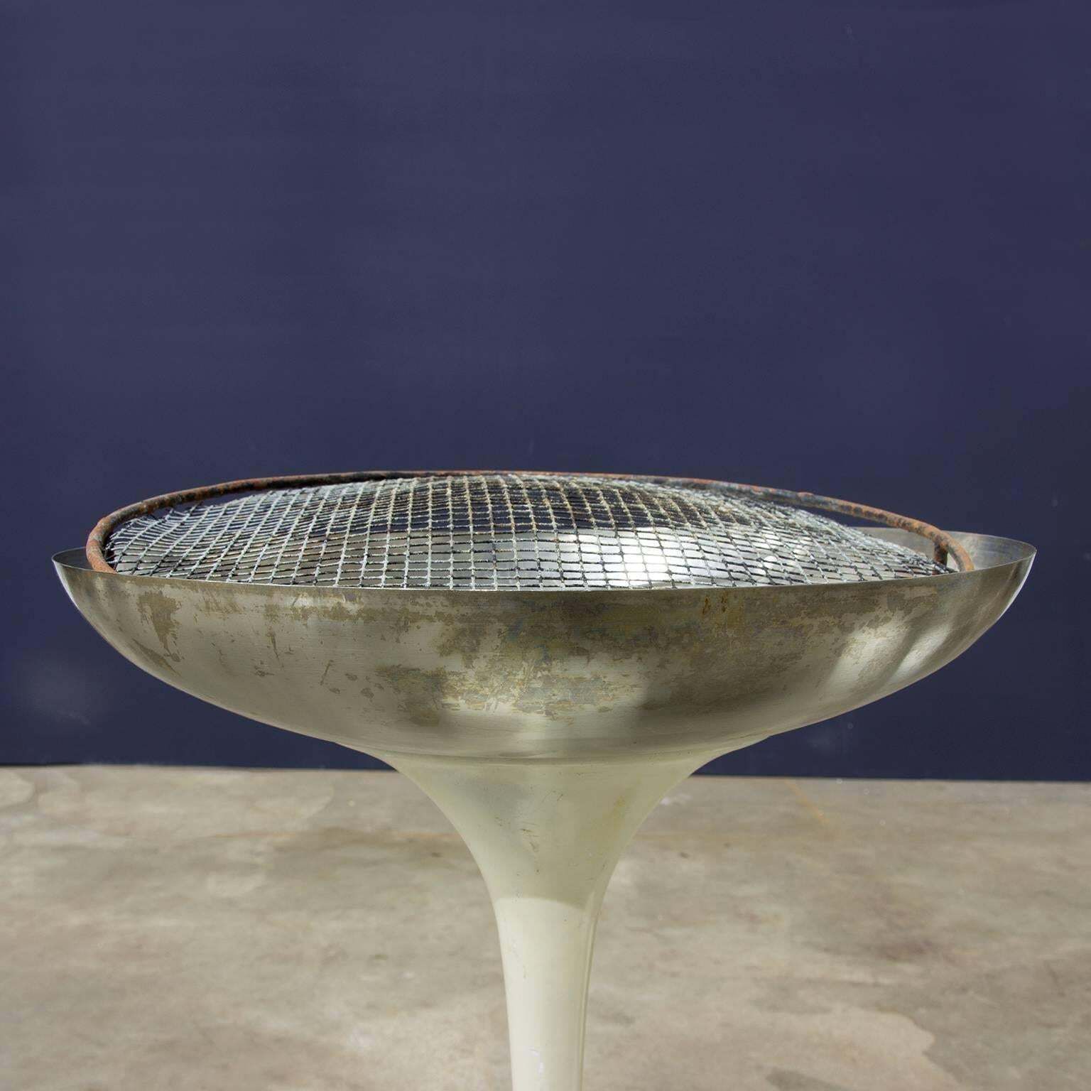 1960, Eero Saarinen For Knoll International, Set Of Seven White Tulip Ashtrays photo 425.0