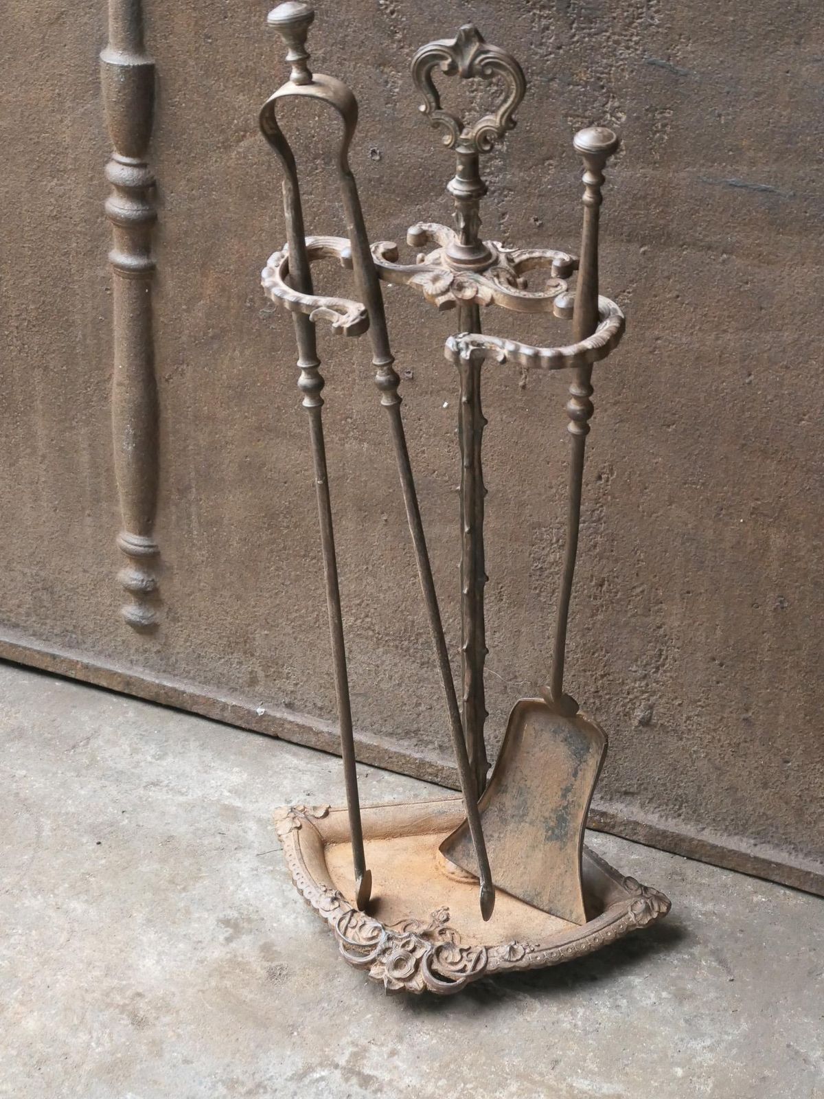 French Art Nouveau Fireplace Tools, Early 20th Century Period photo 382.0