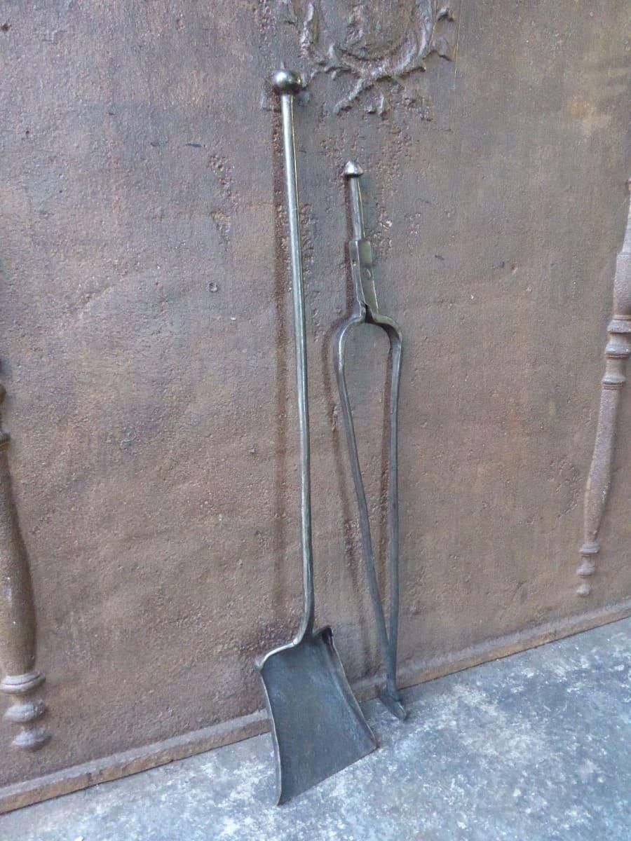 Early 18th Century Dutch Louis XIV Period Fireplace Shovel photo furniture