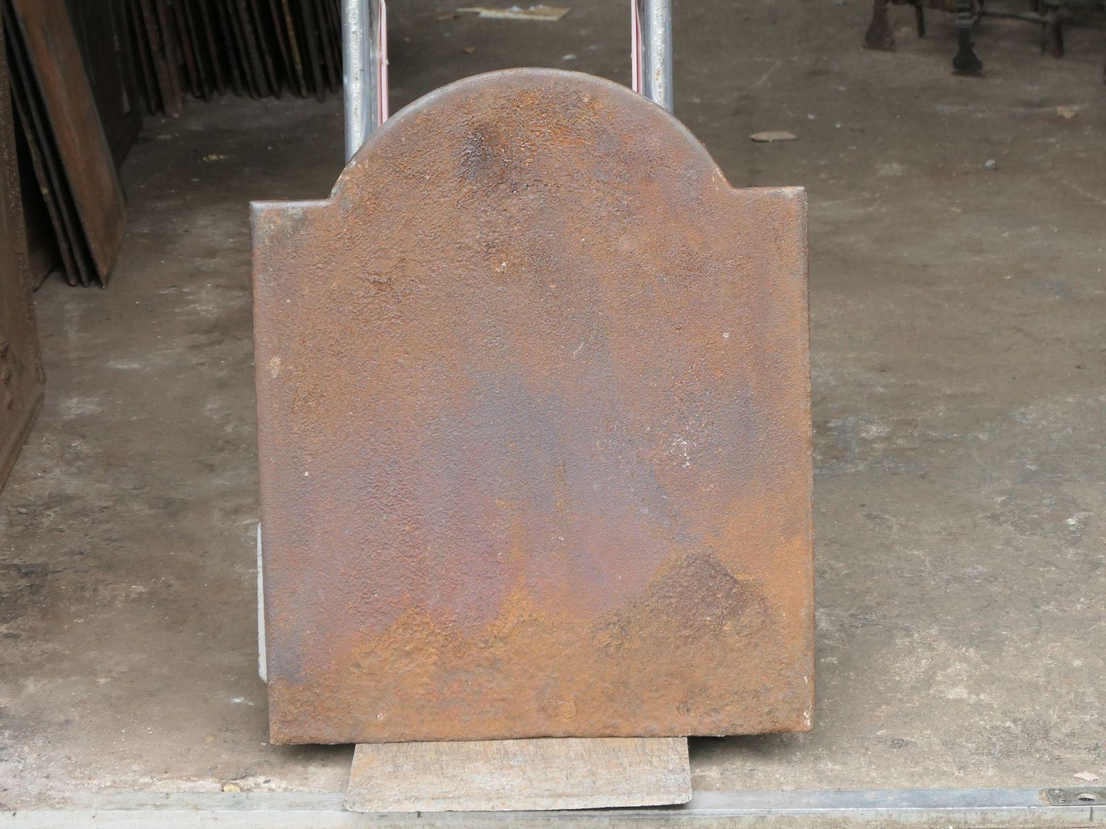 Home Fixtures French 'Pillars Of Freedom' Fireback / Backsplash, Early 19th Century photo