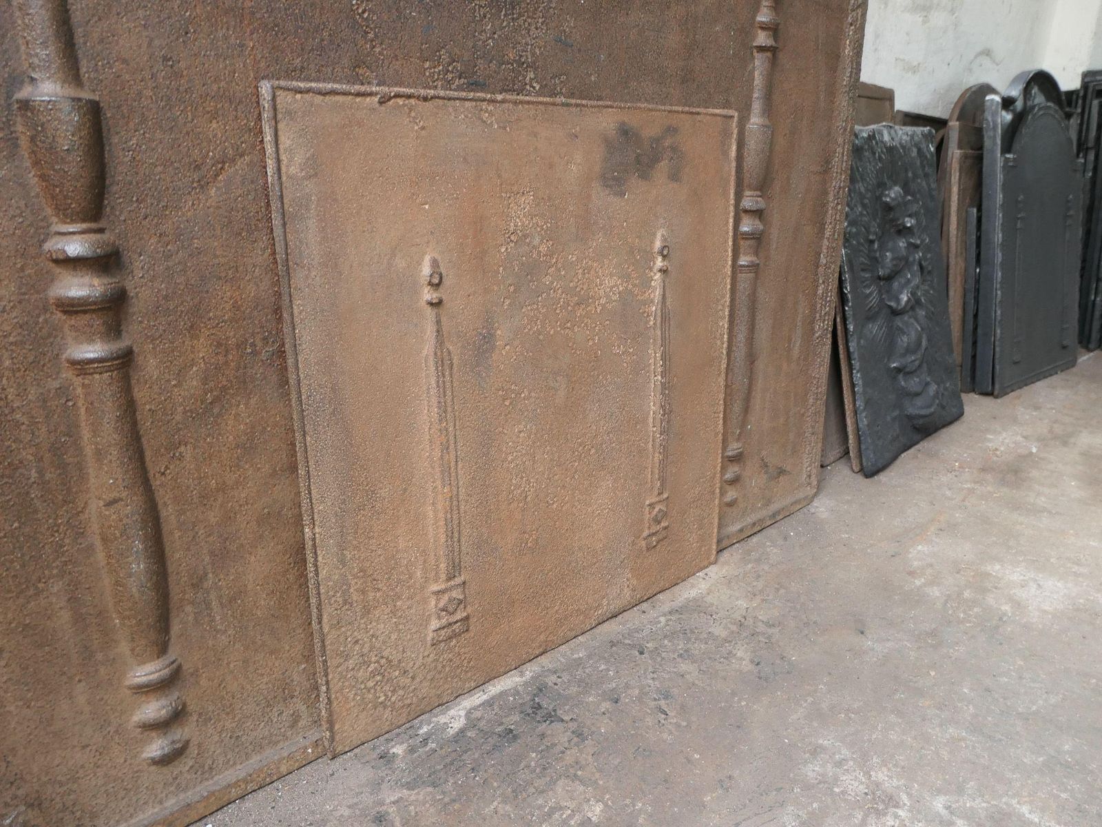 Home Fixtures French 'Pillars Of Freedom' Fireback / Backsplash, 18th   19th Century photo