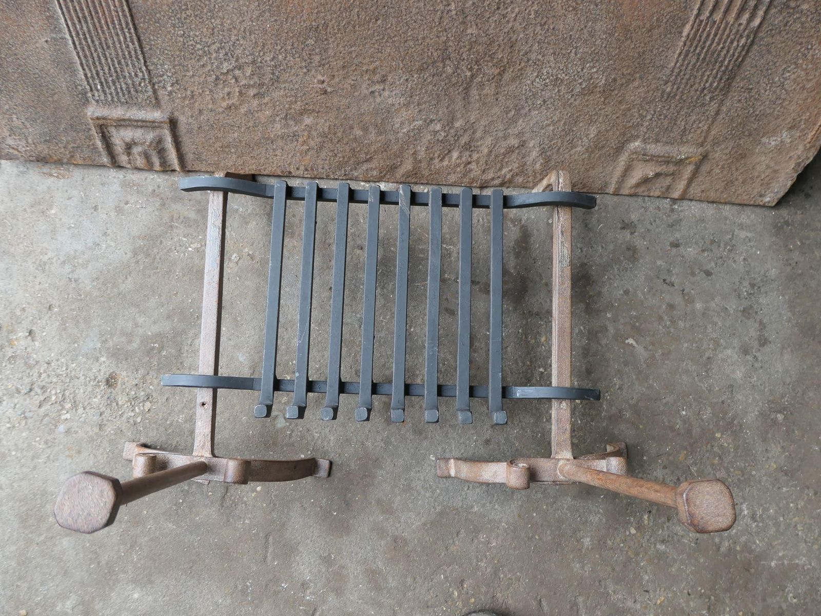 French Victorian Period Fire Grate, Fireplace Grate, 19th Century photo 425.0
