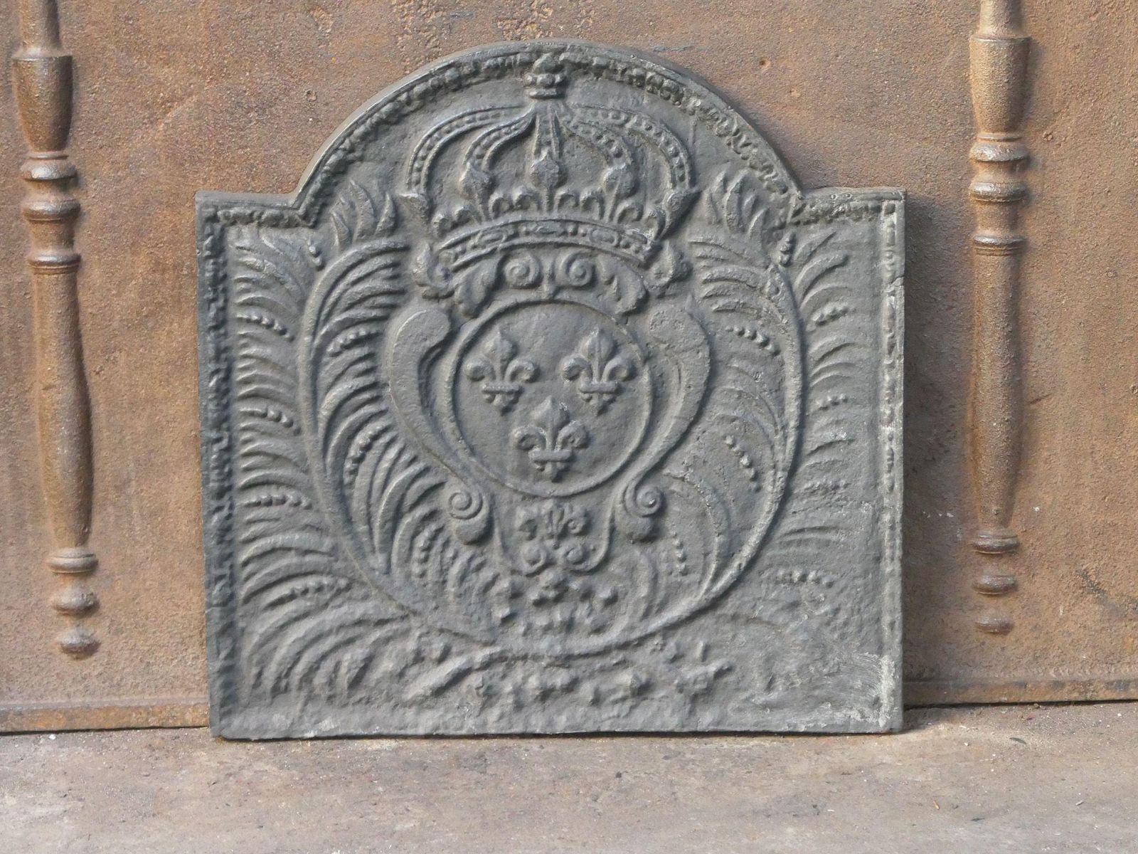 Louis XV Style 'Arms Of France' Fireback / Backsplash photo Home Fixtures