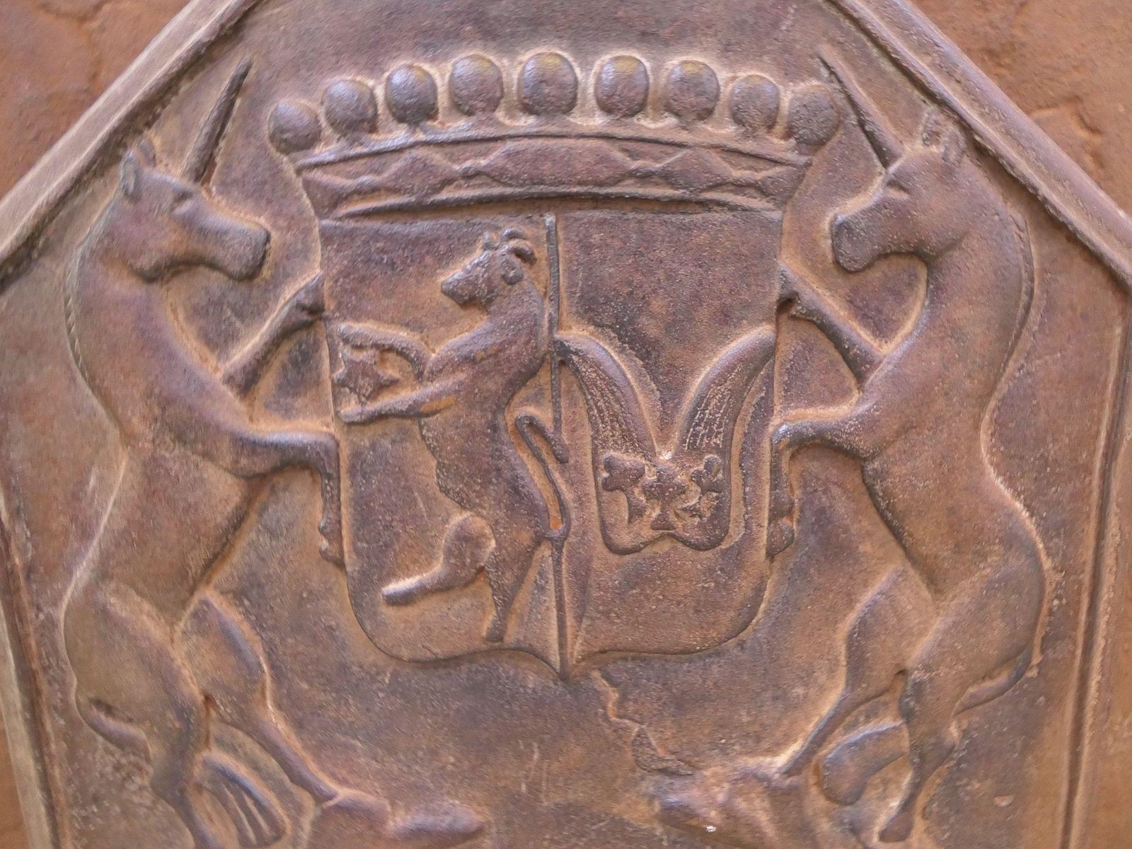French Louis XIV 'Coat Of Arms' Fireback / Backsplash, 20th Century photo buy