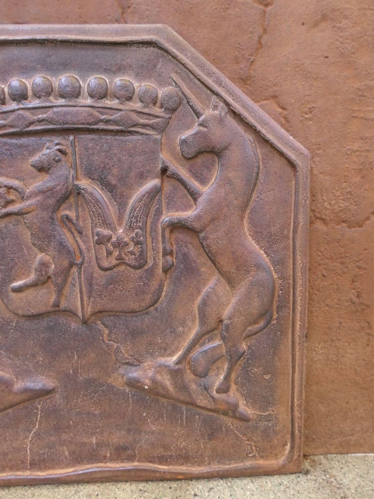 photo furniture French Louis XIV 'Coat Of Arms' Fireback / Backsplash, 20th Century