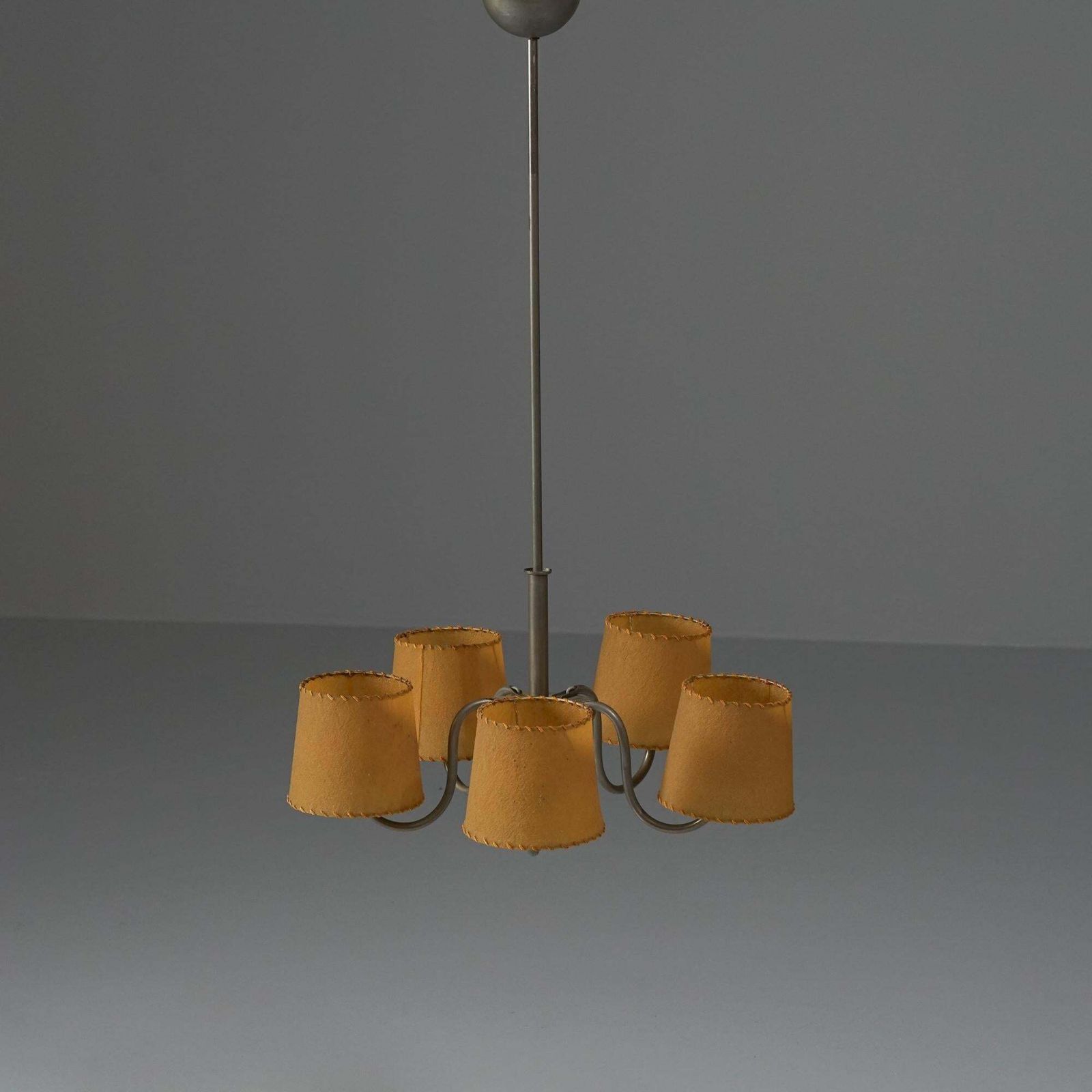 Pendant Model 1418, Paavo Tynell, Taito Oy, 1930/1940s photo 2402.0