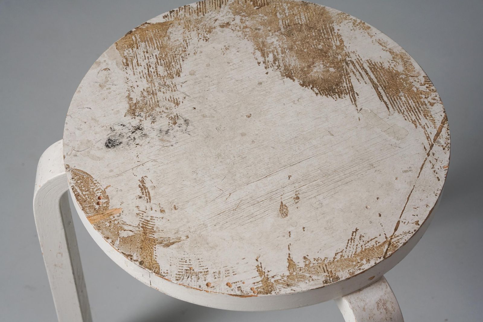 Model 60 Stool, Alvar Aalto, Oy Huonekalu  Ja Rakennustyötehdas Ab, 1930/1940s photo furniture