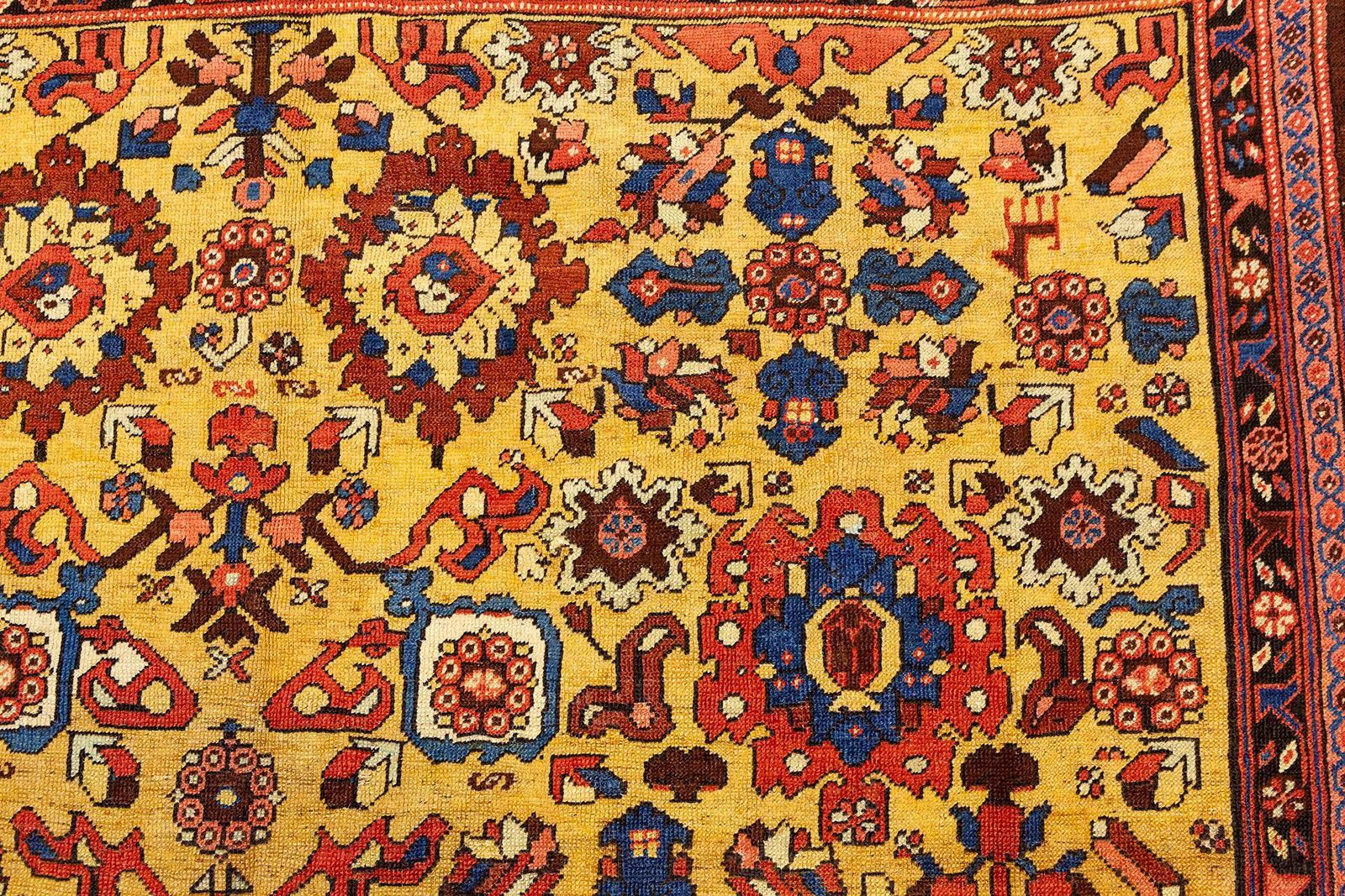 Bakshaish Rug Golden Saffron Color photo vintage