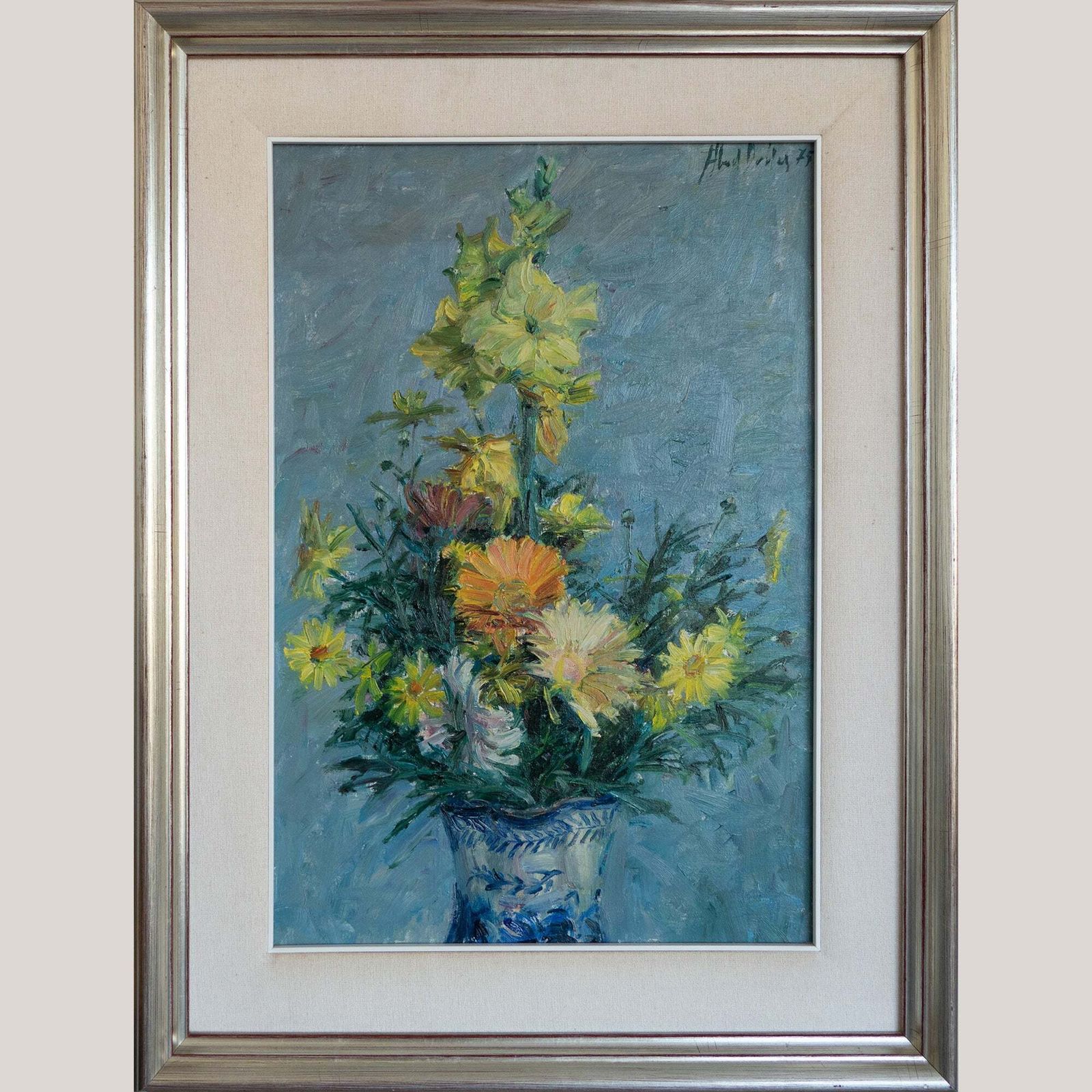 Floral Still Life – Original Oil On Canvas, Impressionist Style photo furniture