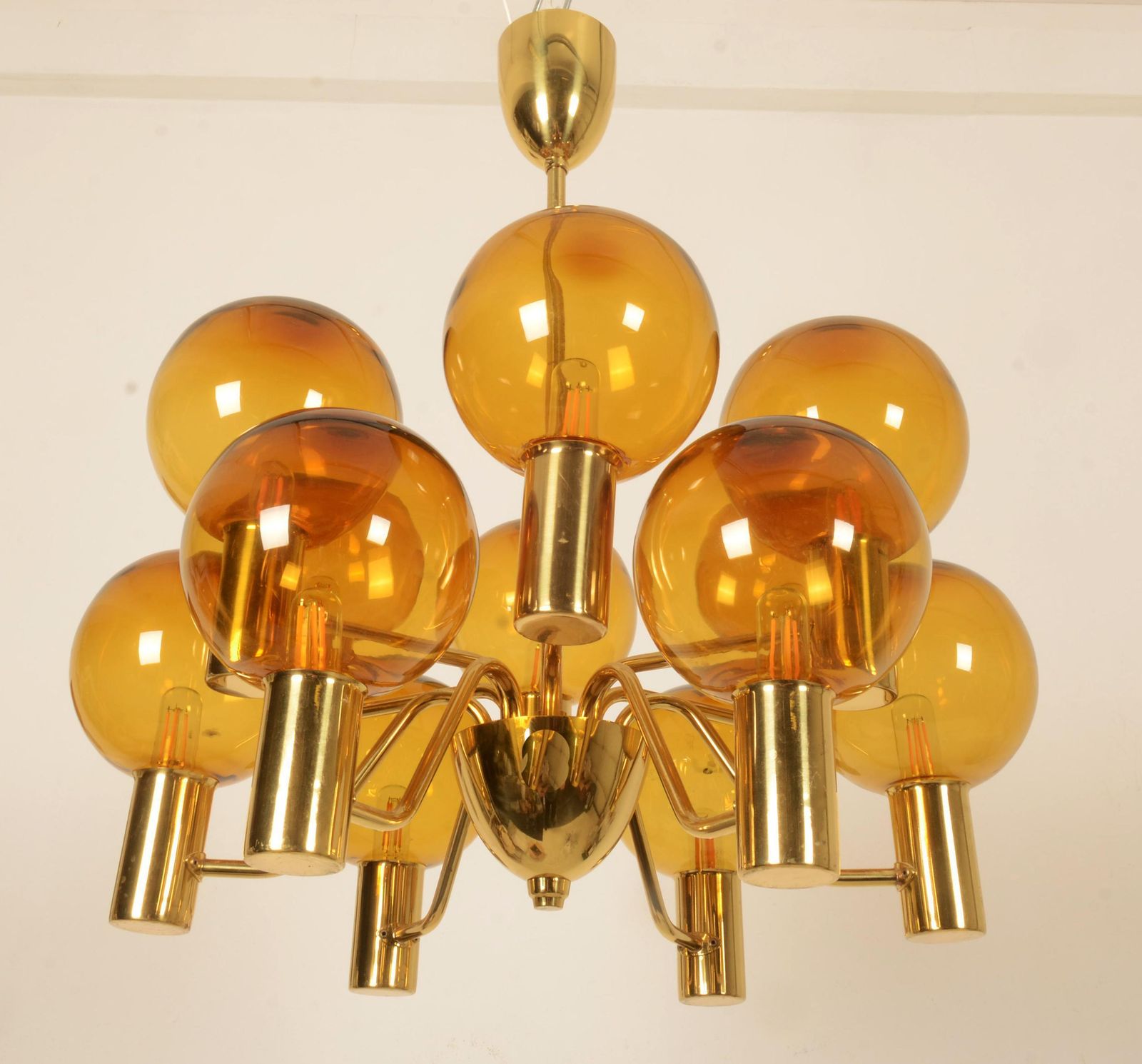 photo furniture Patricia T372/12 Chandelier By Hans Agne Jakobsson
